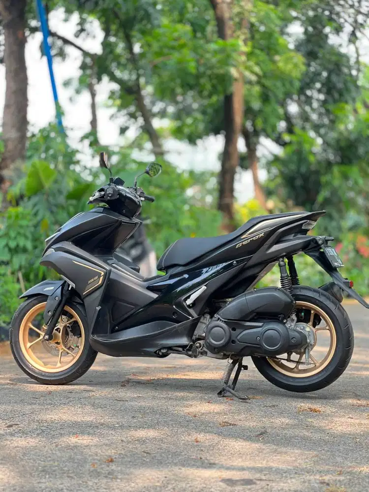 YAMAHA AEROX 155 S ABS HITAM 2019 KM 11K PAJAK PANJANG SIAP HARIAN