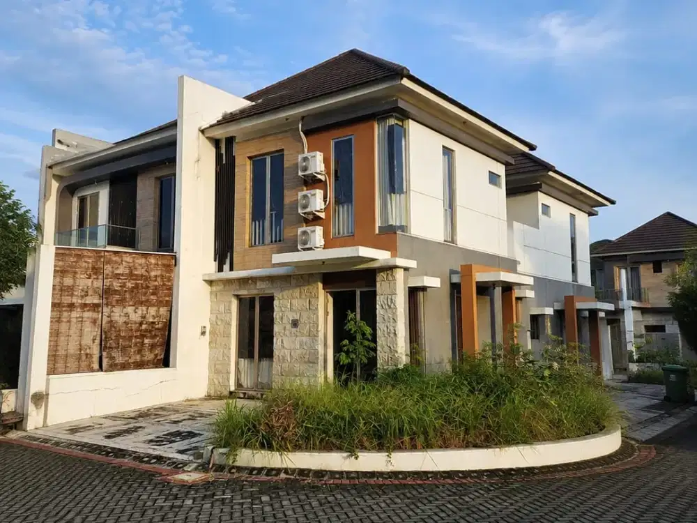 Rumah Royal Residence