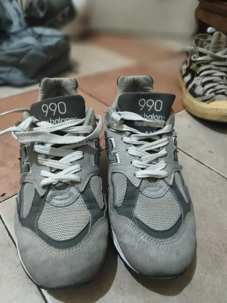 New Balance 990v2,made in USA.