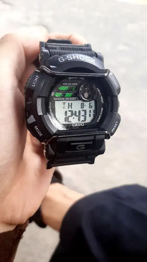 Jam tangan casio