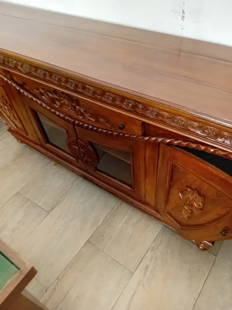 Furniture kayu jati