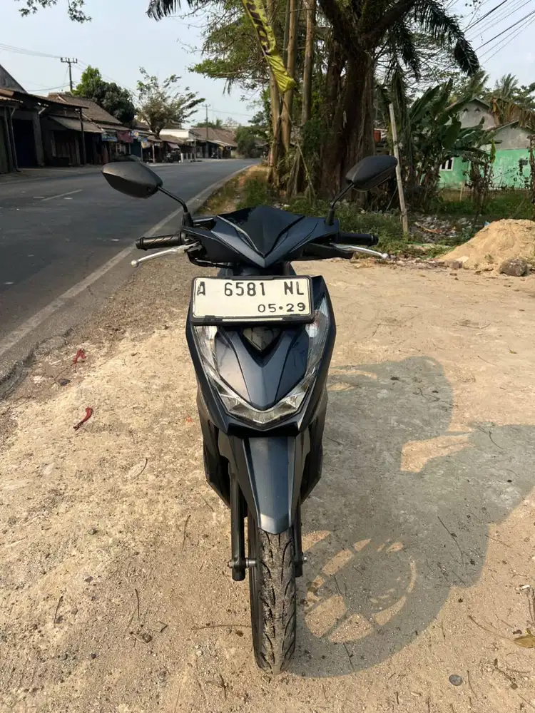 BEAT ESP ISS DELUXE TAHUN 2024