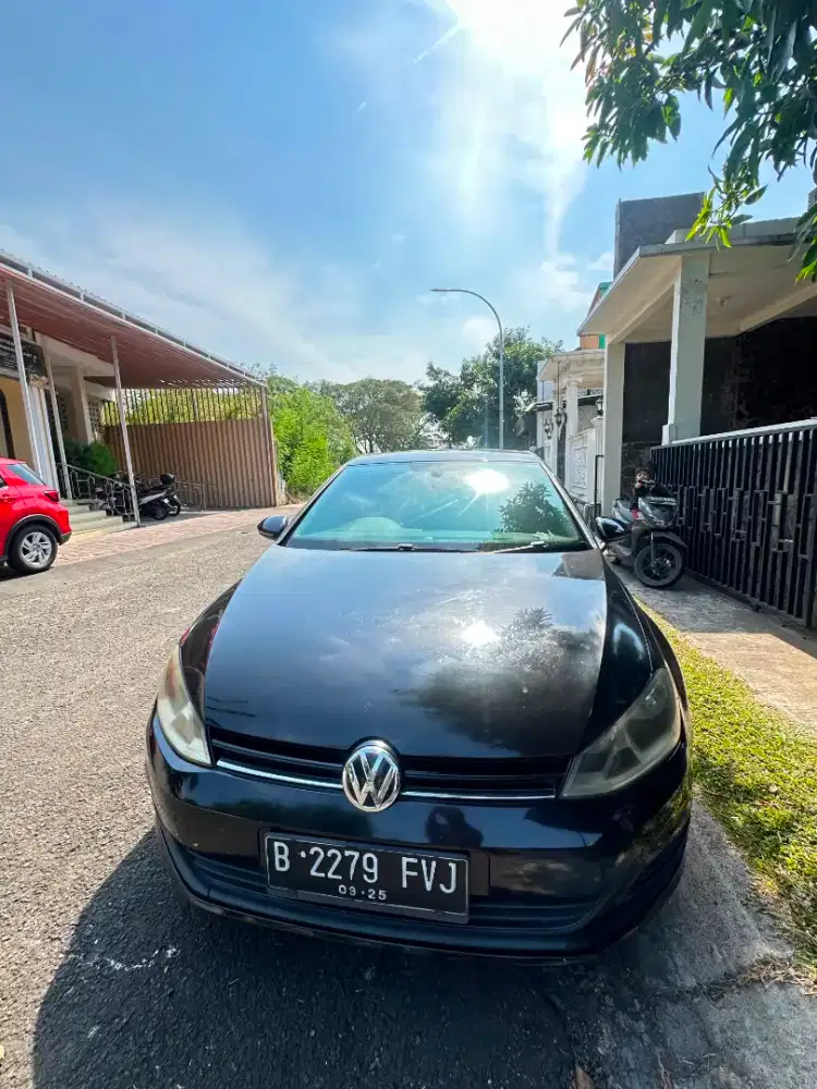 VW GOLF 1.2 TSI - MT TAHUN 2013