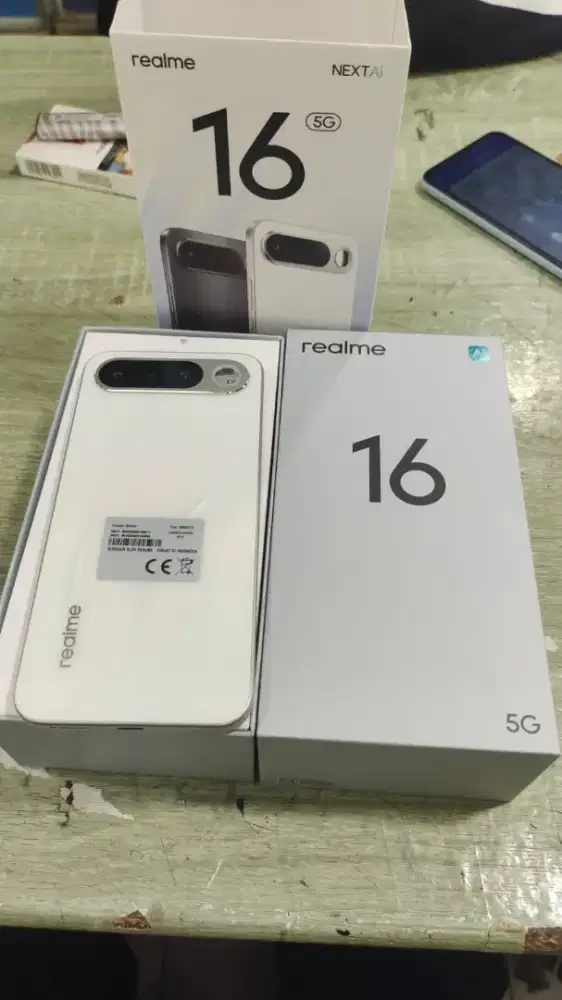 NEW SERIES REALME 16