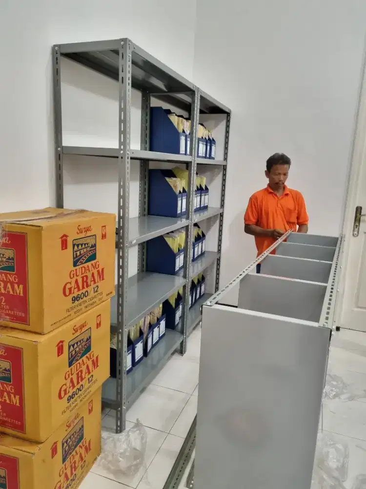 Rak besi siku ful besi serbaguna