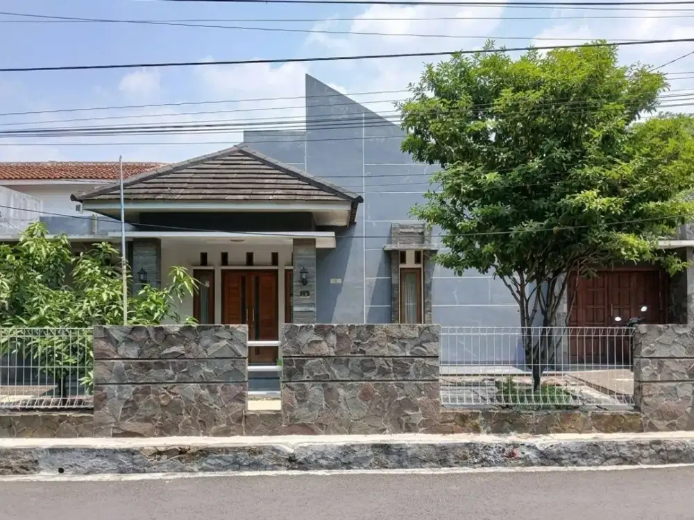 Rumah Terawat Harga Menarik Arcamanik Bandung