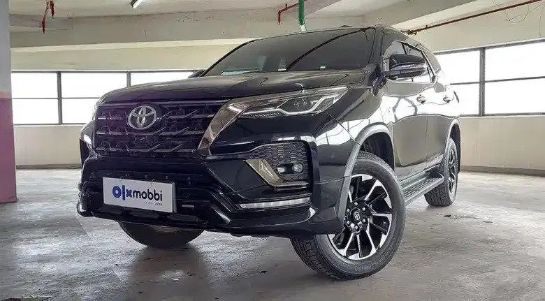 DP RENDAH - Toyota Fortuner 2.8 VRZ GR Sport-AT 2022