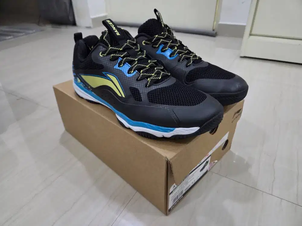 Sepatu Badminton LiNing Ranger Lite Z3 Size 45