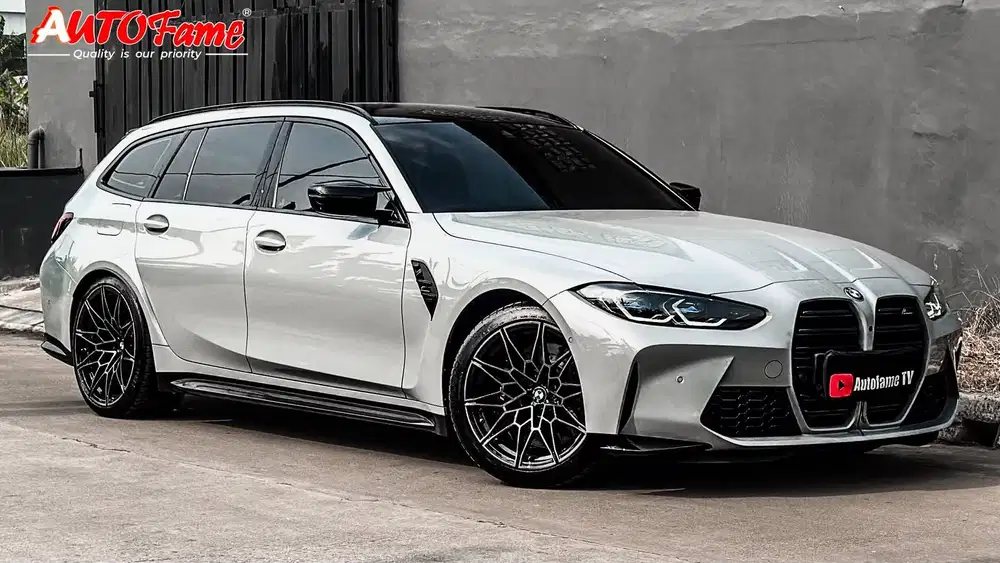 BMW M3C Competition Touring M xDrive NIK 2024 Curved Display Instrumen