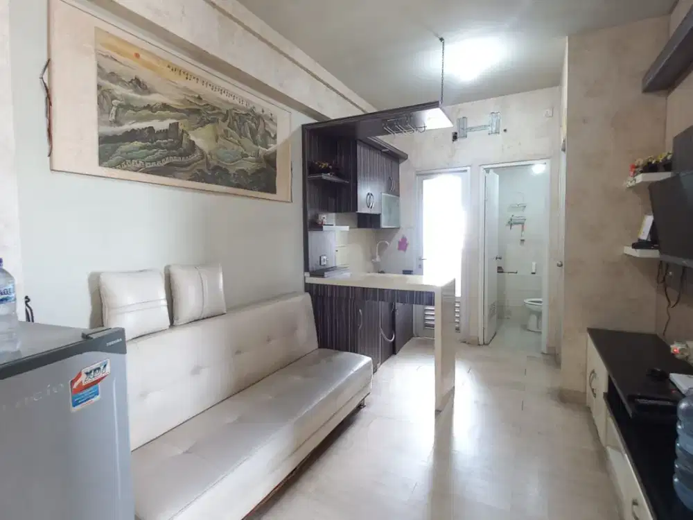 Disewa Apartemen Grand emerald full furnished lt 27 HOOK