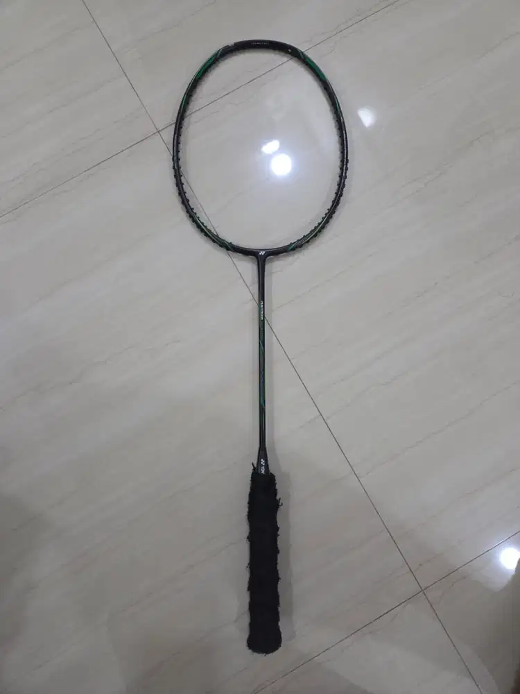 Raket Badminton Yonex Astrox Nextage 4UG5 (Black/Emerald Green)
