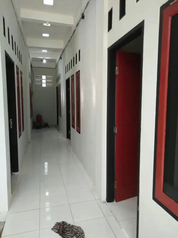 Terima jasa renovasi rumah,kontrakan dan kostan,pabrik,gudang