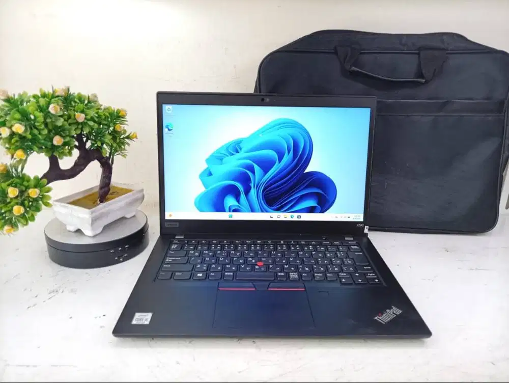 JUAL Laptop Lenovo Thinkpad X390 i5-10210U/8gb/ssd 256gb/13,3inci FHD