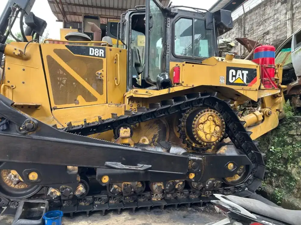 CAT D8R 2017 di Balikpapan 
Pembelian bisa CASH dan Kredit BANK
