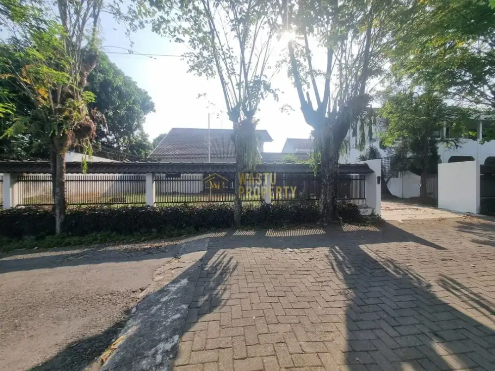 Rumah Second dengan Tanah Luas Dekat Kampus UGM Yogyakarta