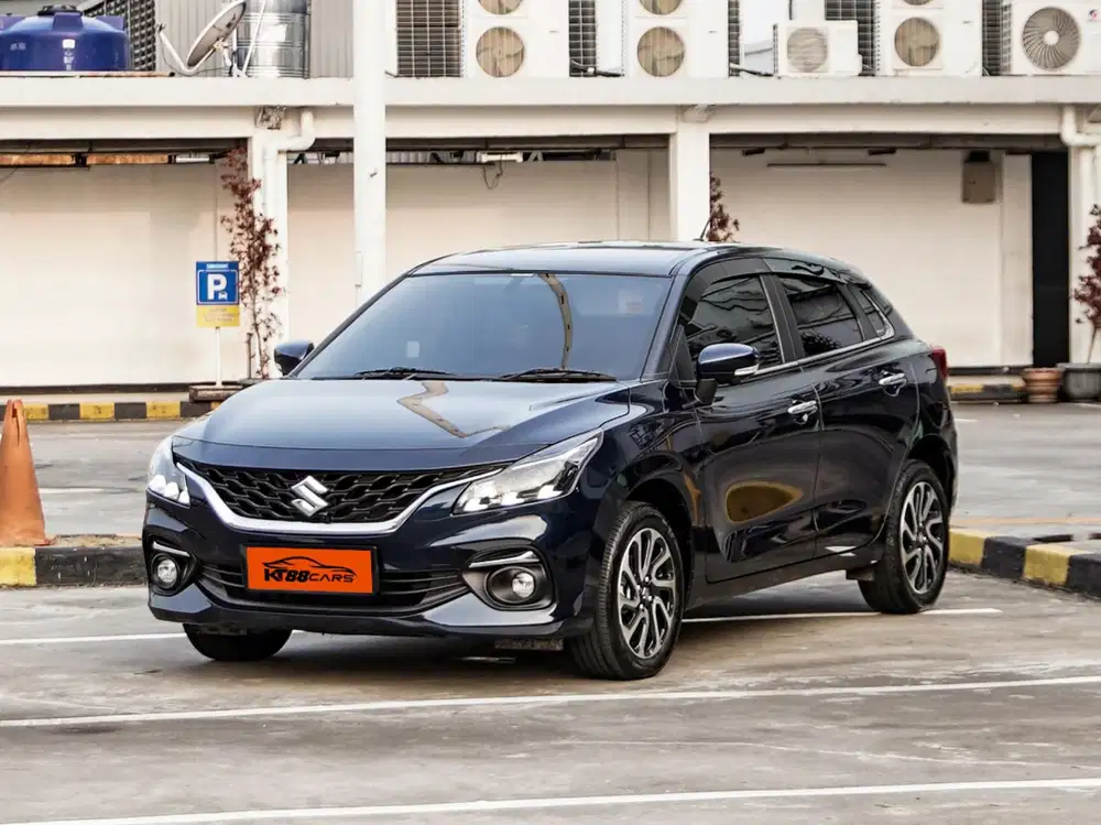 Suzuki baleno hatback AT 2025 nik 2024