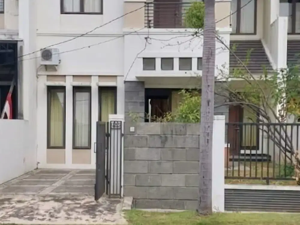 Rumah Bagus Di Cluster Aralia Kota Harapan Indah Bekasi - Jawa Barat.