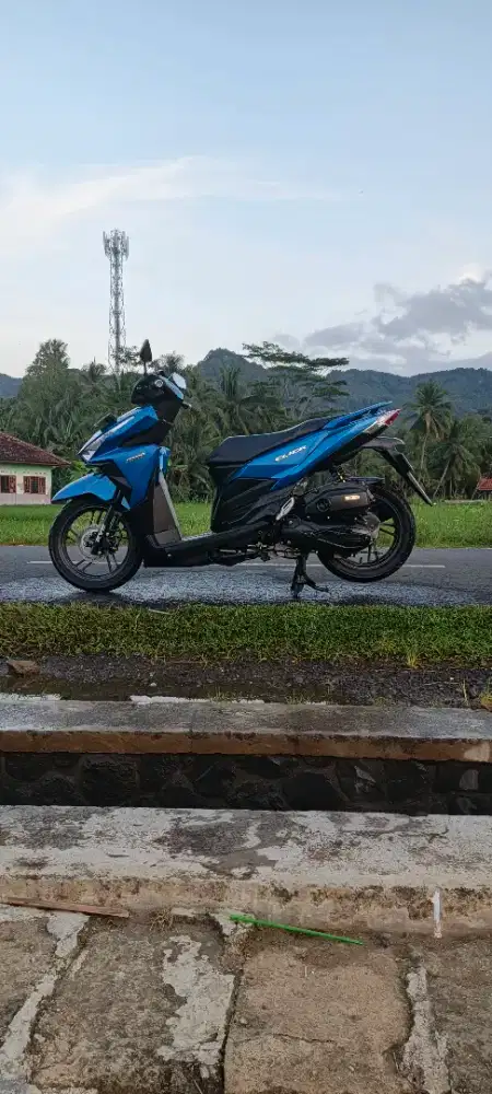 VARIO LED OLD 150 BIRU