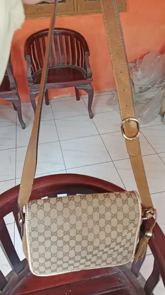 Sling Bag Merk Gucci