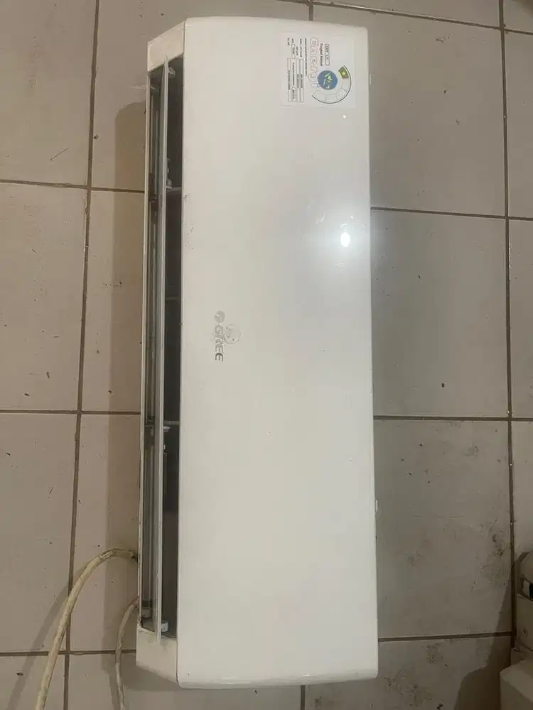 AC gree 1 pk harga pas