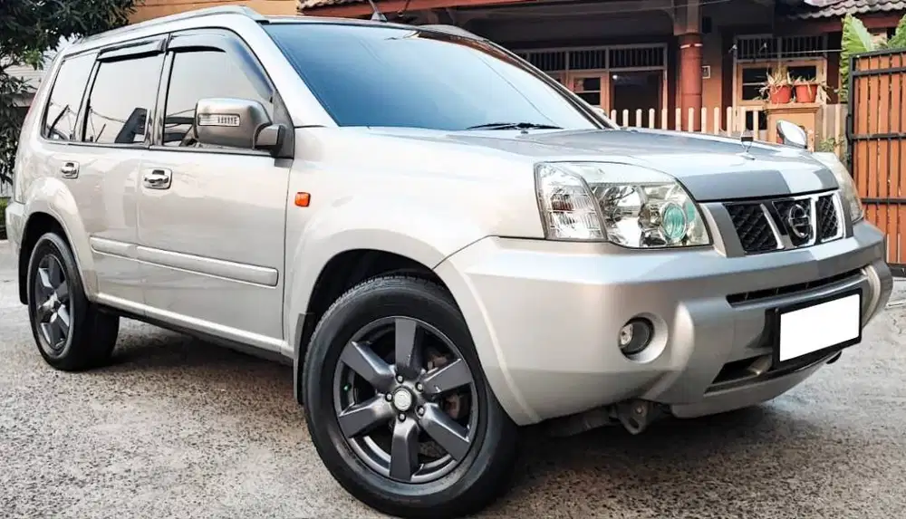 JUAL NISSAN XTRAIL MATIC 2006