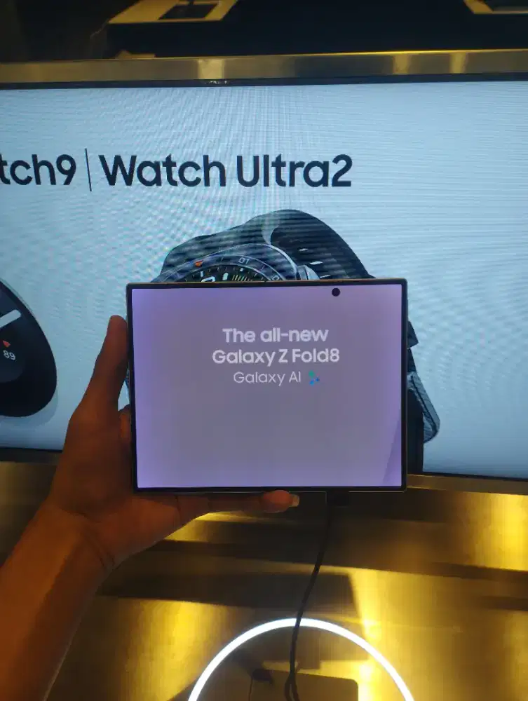 OPEN PO SAMSUNG ZFOLDABLE8 BY HOME CREDIT