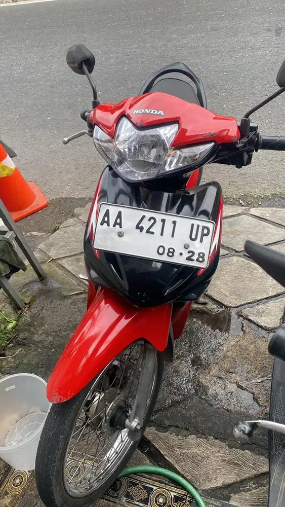 HONDA REVO ABSOLUTE 2010