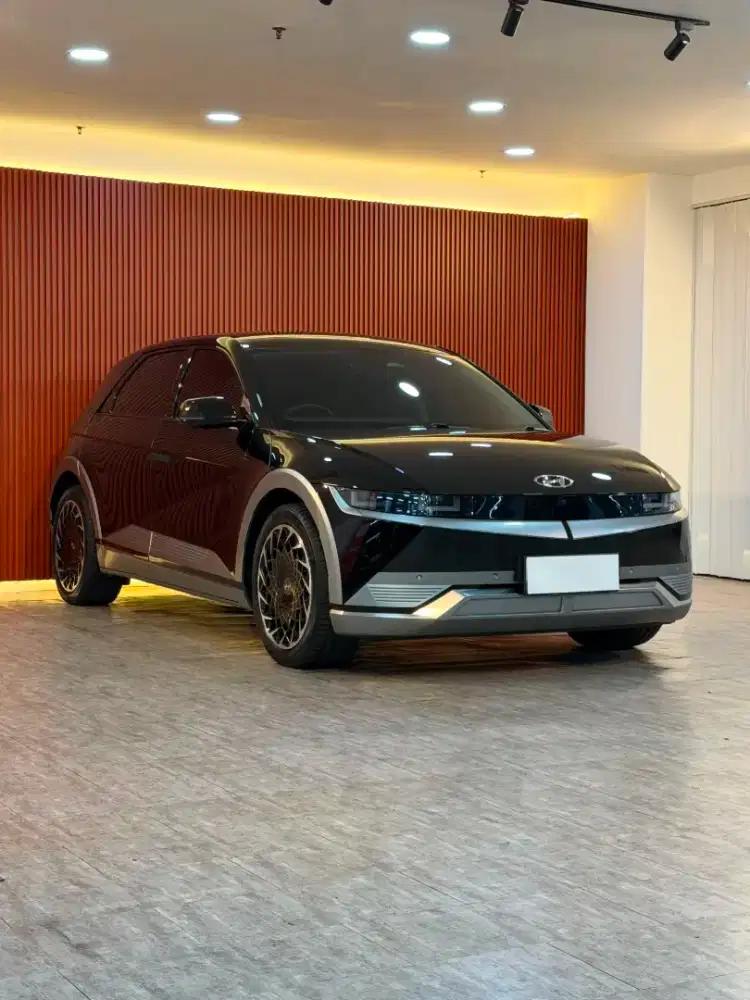 Hyundai Ioniq 5 Signature Long BL Tahun 2024