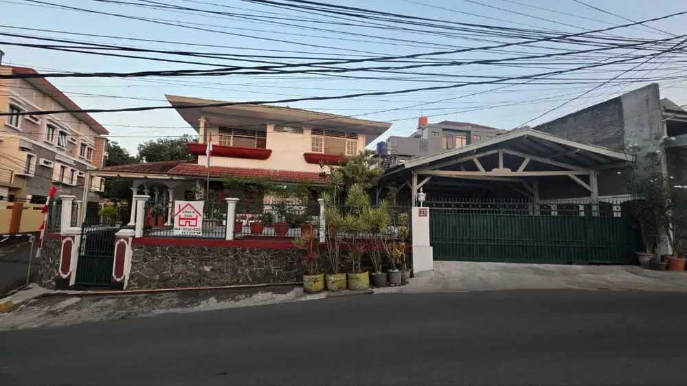 Dijual Rumah di Cisitu Indah, Dago, Bandung