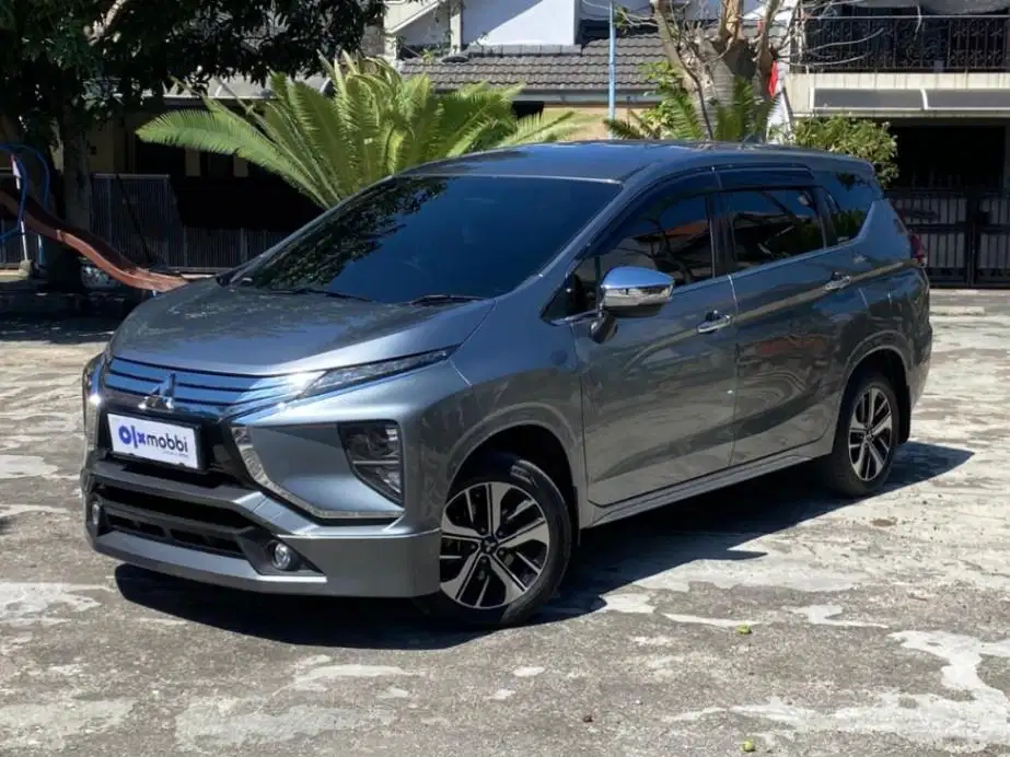 Mitsubishi Xpander 1.5 Ultimate Bensin-AT 2019 Abu-abu LAAB