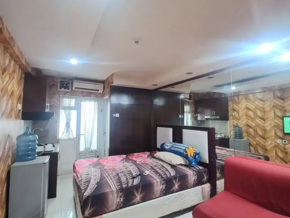 Disewakan per 3 Bulan Apartemen gading nias Studio room lt 11 EMERALD