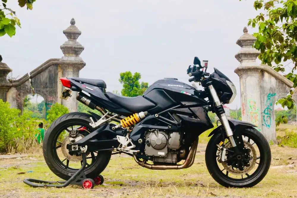 Benelli BN600i Moge 4 Silinder Termurah, ZX25R, Ducati Monster 696