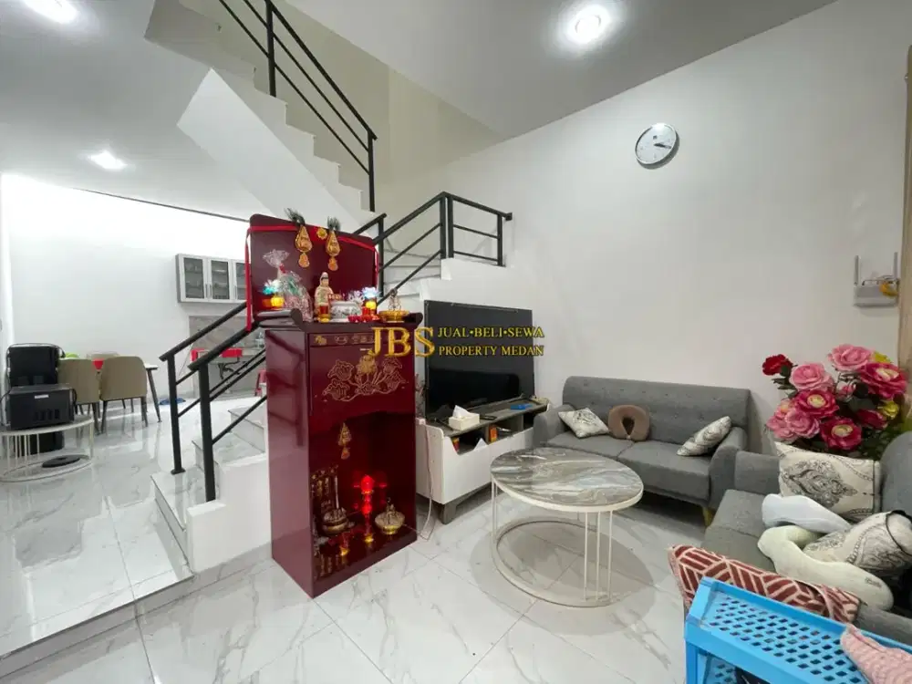 Jual Townhouse 2,2 Tingkat di Komplek The Penthouse Jalan Buku - Daerah Ayahanda Medan
