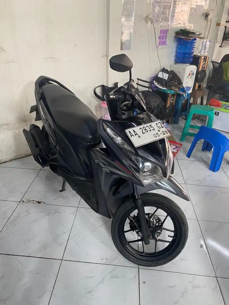 HONDA VARIO 125 KZR