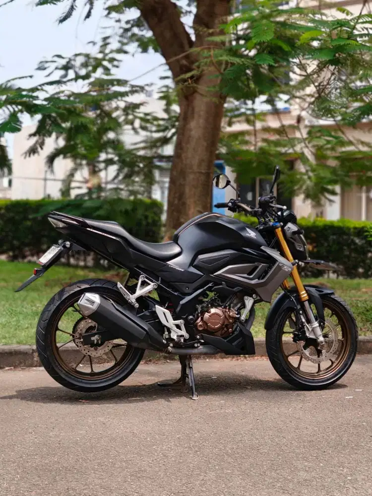 KM 7K AJA! HONDA NEW CB150R 2023 HITAM PAJAK ON SIAP GAS HARIAN