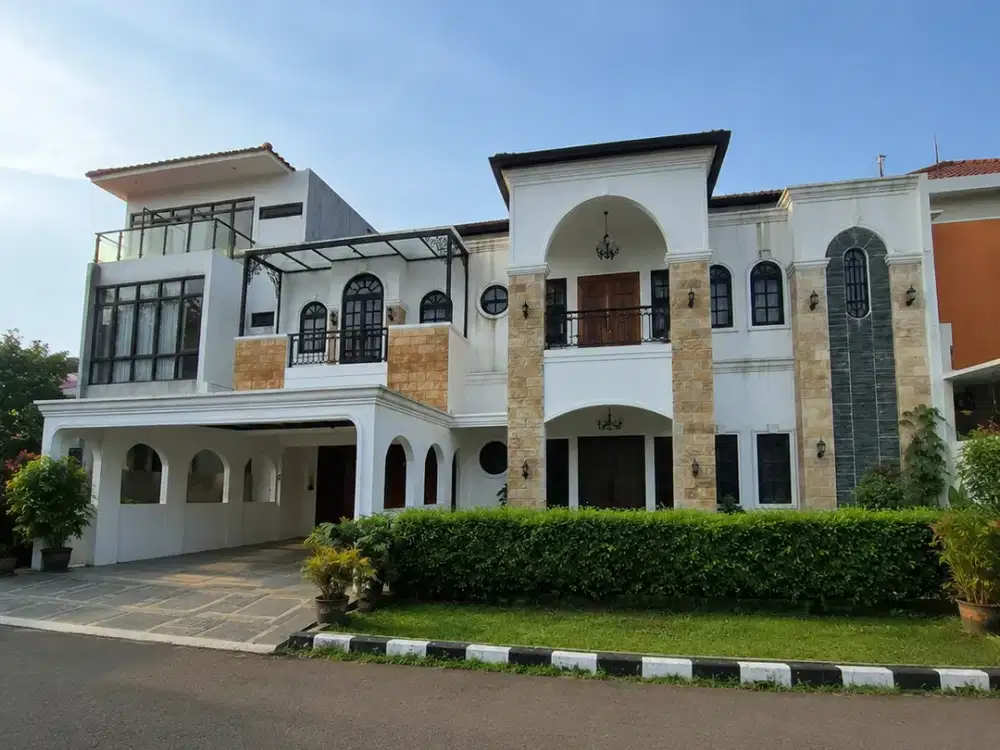 Rumah Mewah Classic Modern di Lebak Bulus - Dalam Komplek Elite