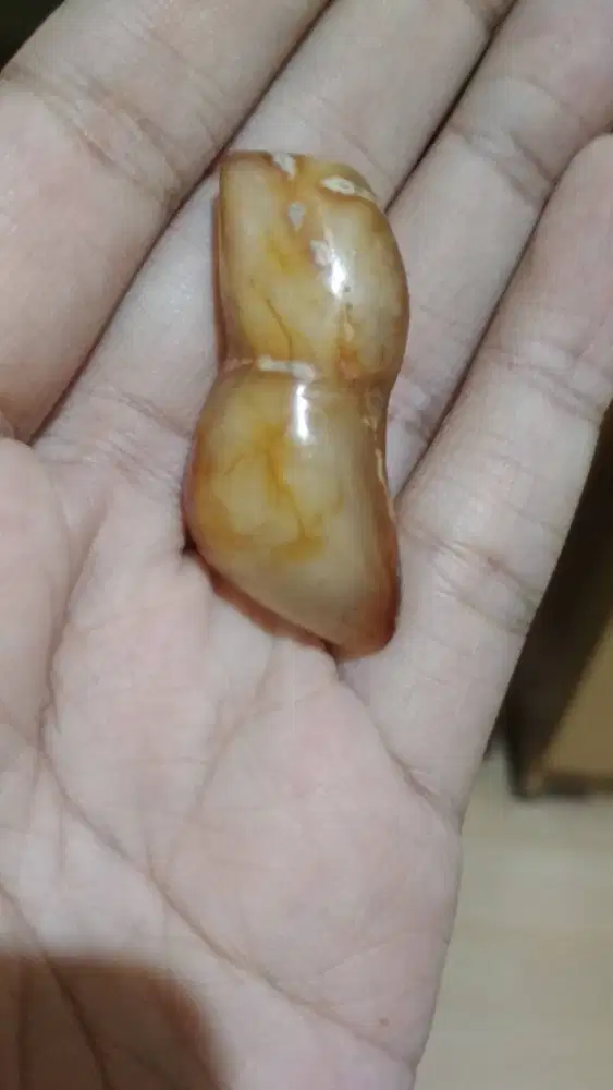 Chalcedony motif urat merah Bahan