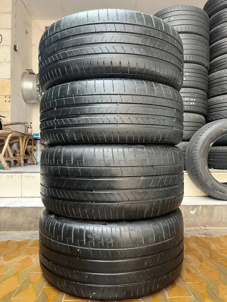 Ban Pirelli P Zero  285 35 r21 & 255 40 r21 4Pcs