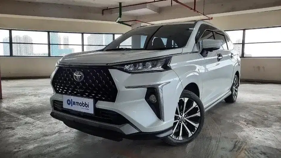 DP RENDAH - Toyota Avanza 1.5 New Veloz Q CVT Bensin-AT 2022