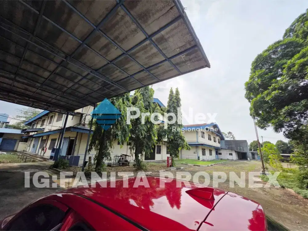 Dijual/disewakan gudang bagus di pinggir jalan raya di Jl.Siliwangi