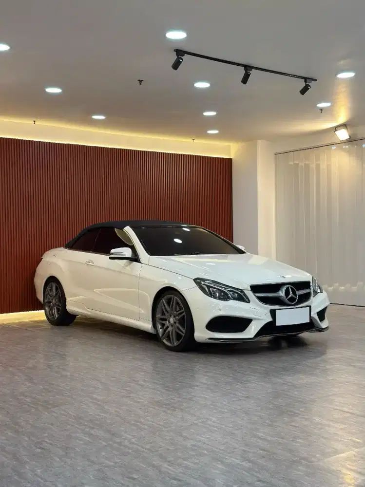 Mercedes Benz E250 AMG Cabriolet 2.0 AT Tahun 2013