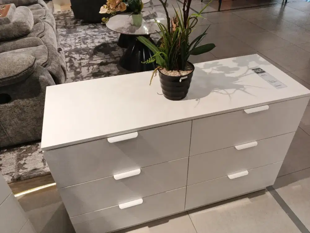 DRAWER 3+3 KOTAK CHEST JULIAN ( scandia Aeon mall BSD)