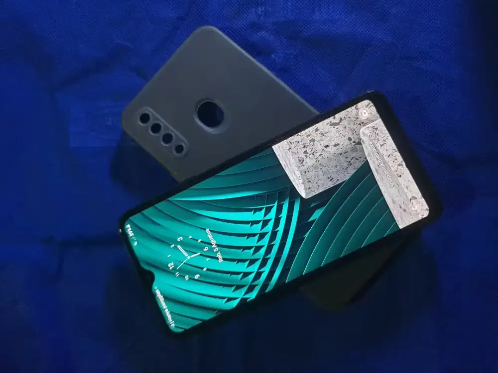 Samsung A20s 3/32gb