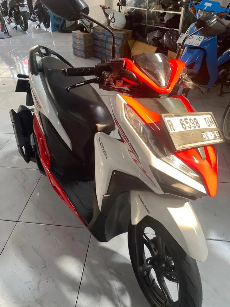 HONDA vario 125 tahun 2019