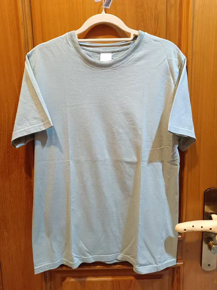 Kaos Polos Cotton Combed 30S Hijau Sage Paling Murah!