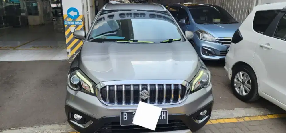 Dijual Mobil Suzuki SX4 S-Cross 2019