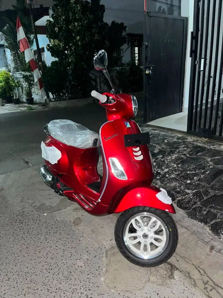 Dijual Vespa Baru tapi Harga Nego