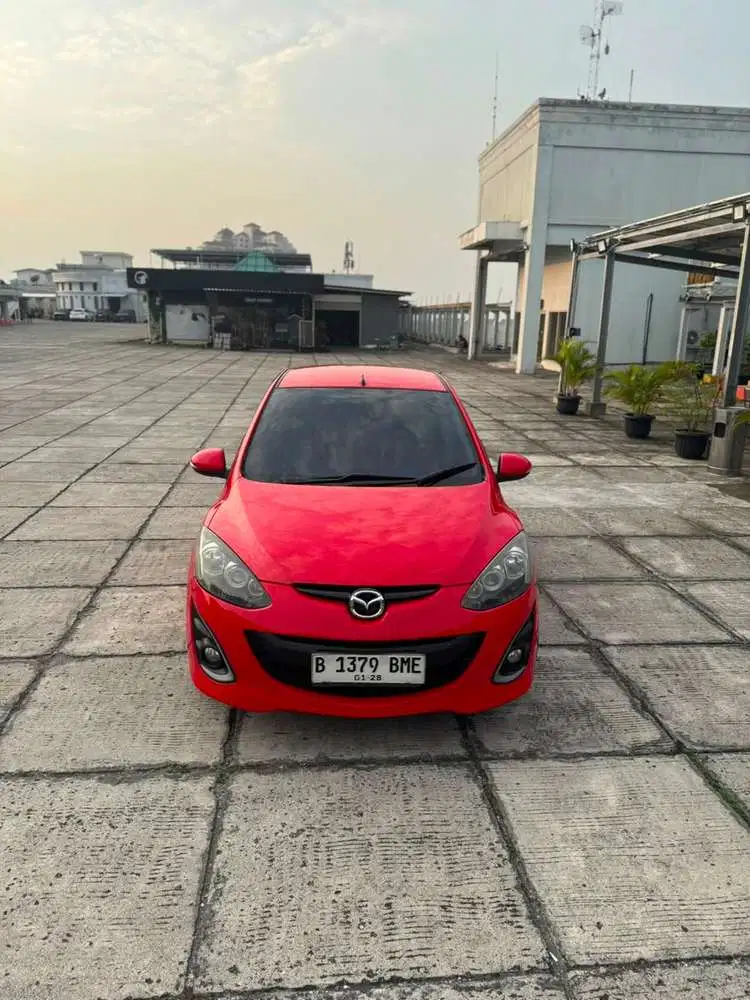Mazda 2 2013 Bensin