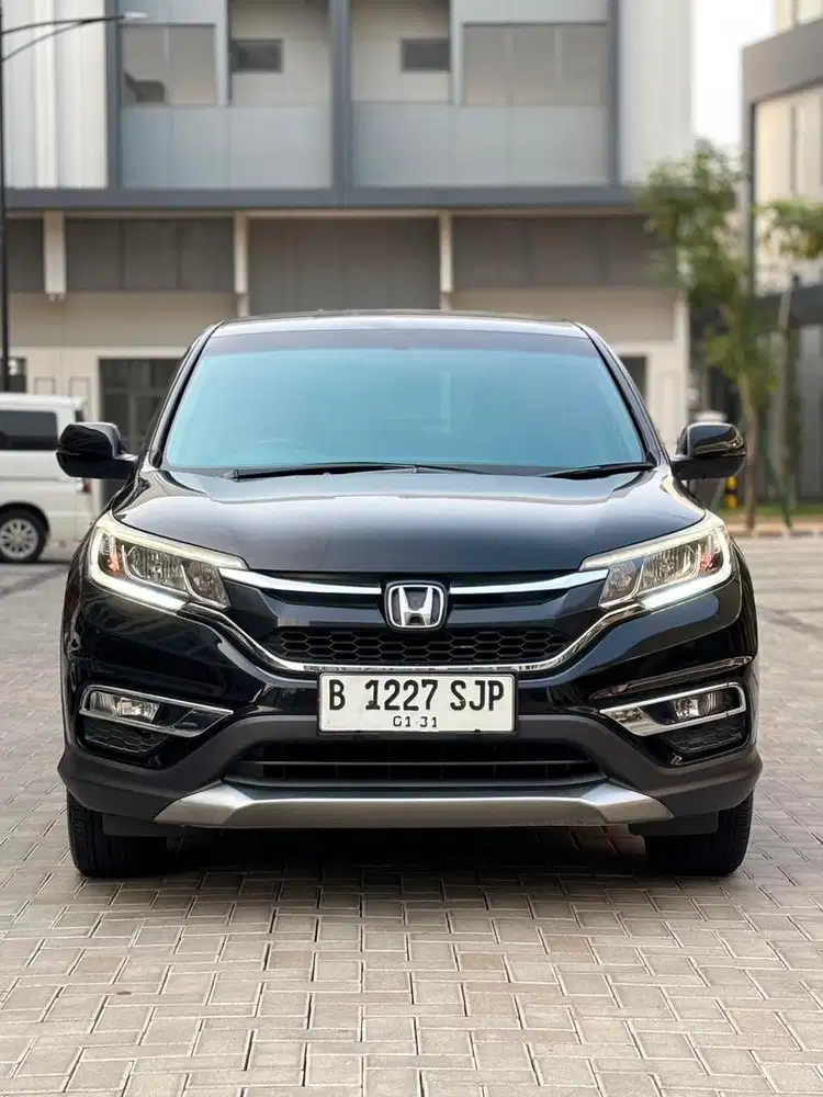 SUV Murah Irit dan Nyaman Honda CR-V 2.0 AT 2015 Bensin Hitam Metalik