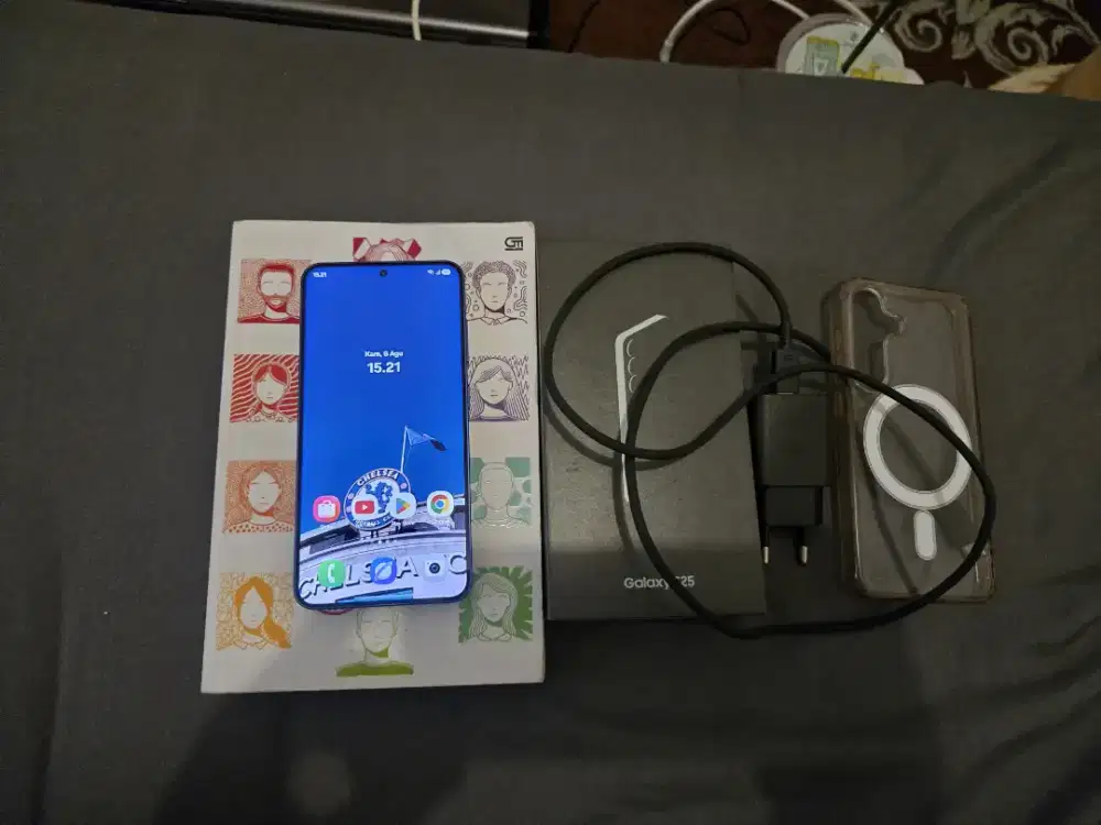 Samsung s25 Navy 12/256gb